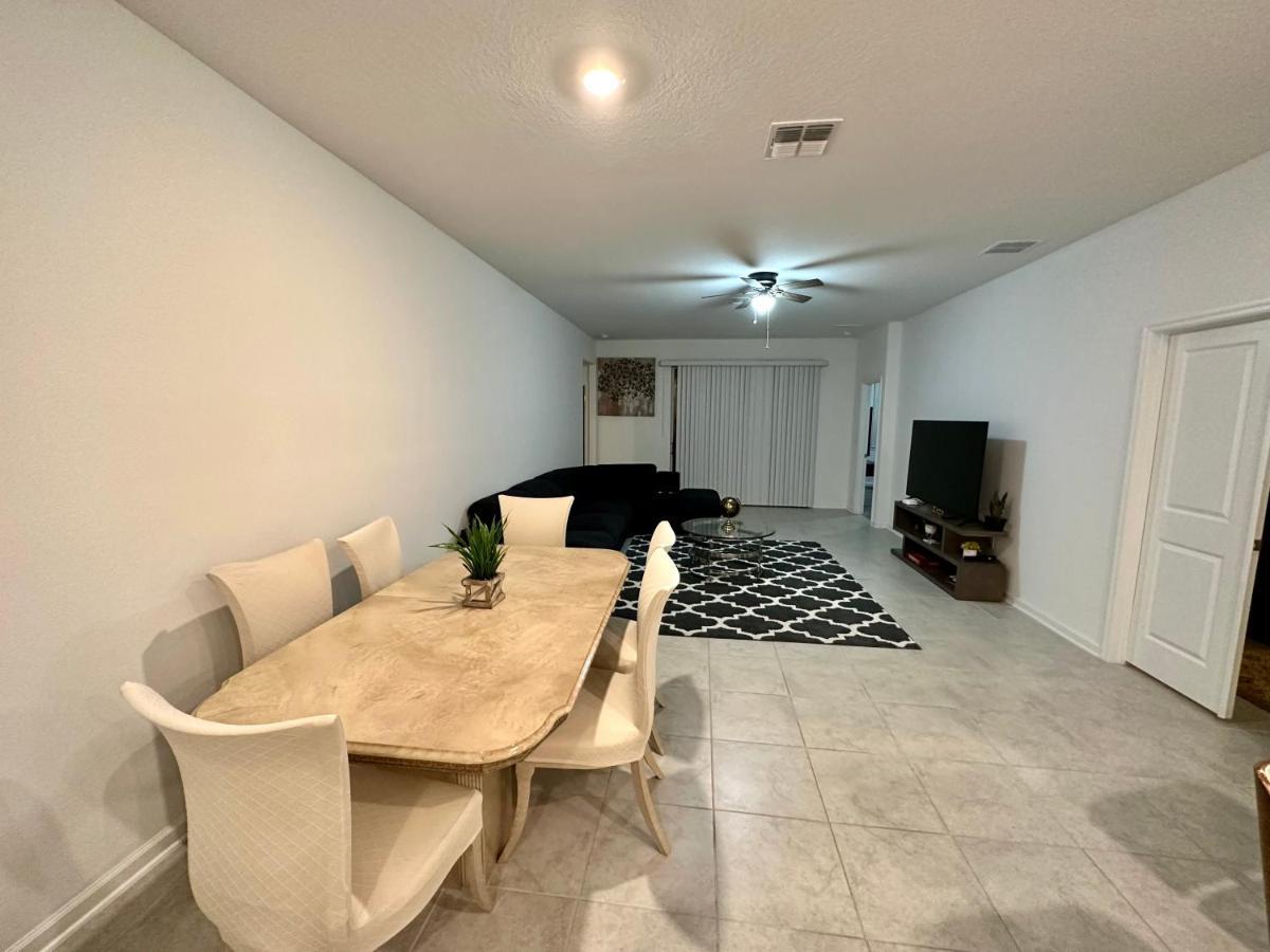대번포트 Grand Family Deluxe 4Br House Near Disney Parks 빌라 외부 사진